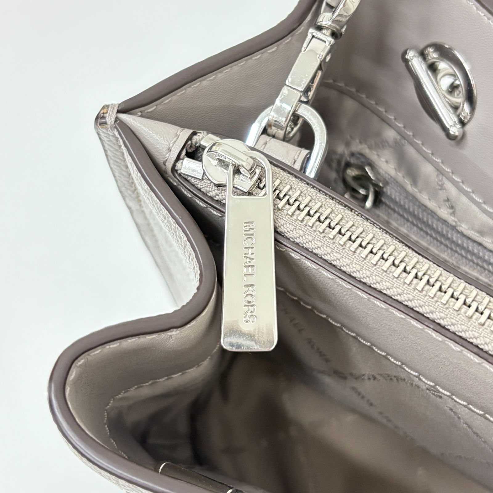 MICHAEL KORS マイケルコース】2way チェーン ショルダーバッグ 