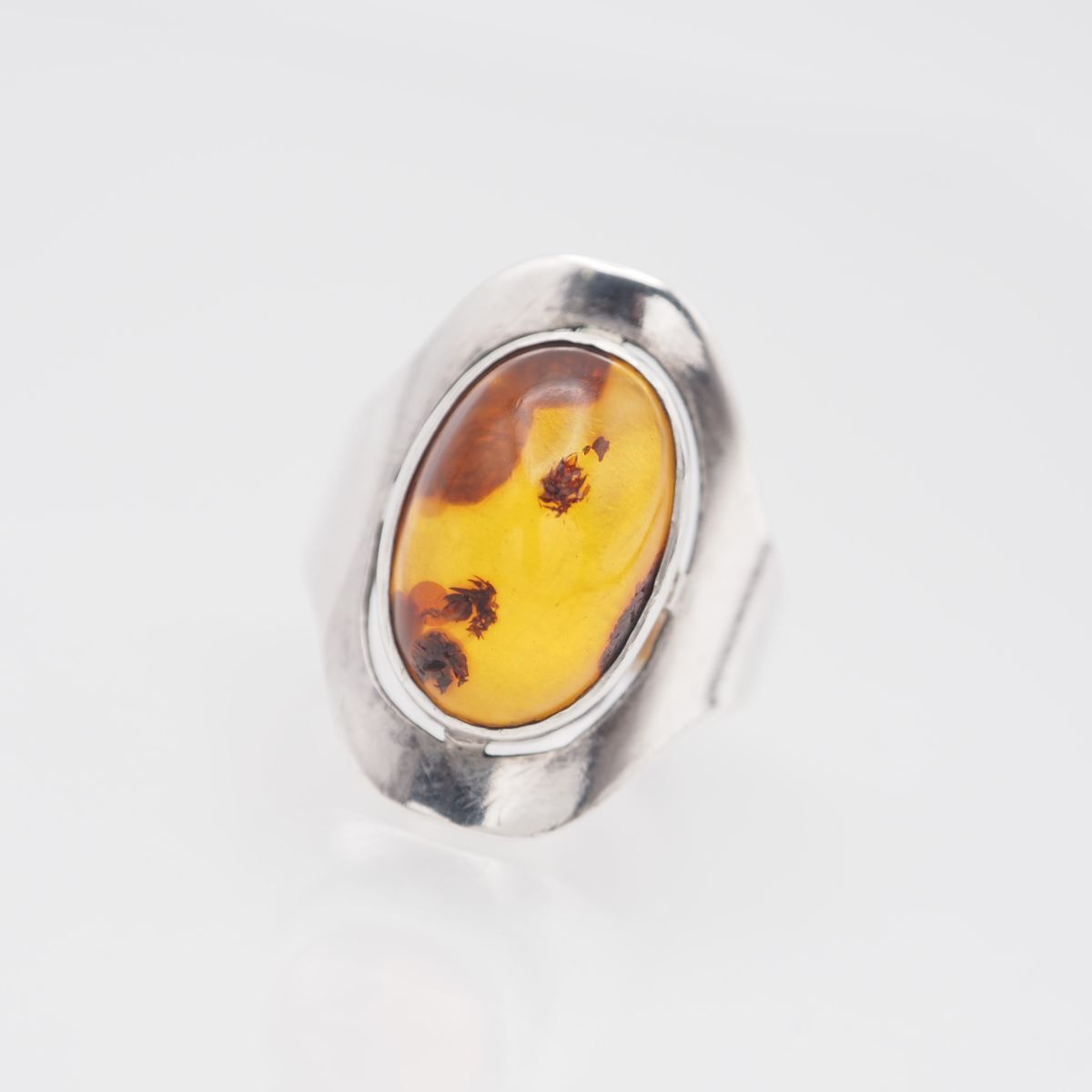 希少★大粒 琥珀 リング バルチックアンバー 指輪 ヴィンテージ★サイズ画像参照 バルト海産 天然琥珀 バルティックアンバー ring（15～23号