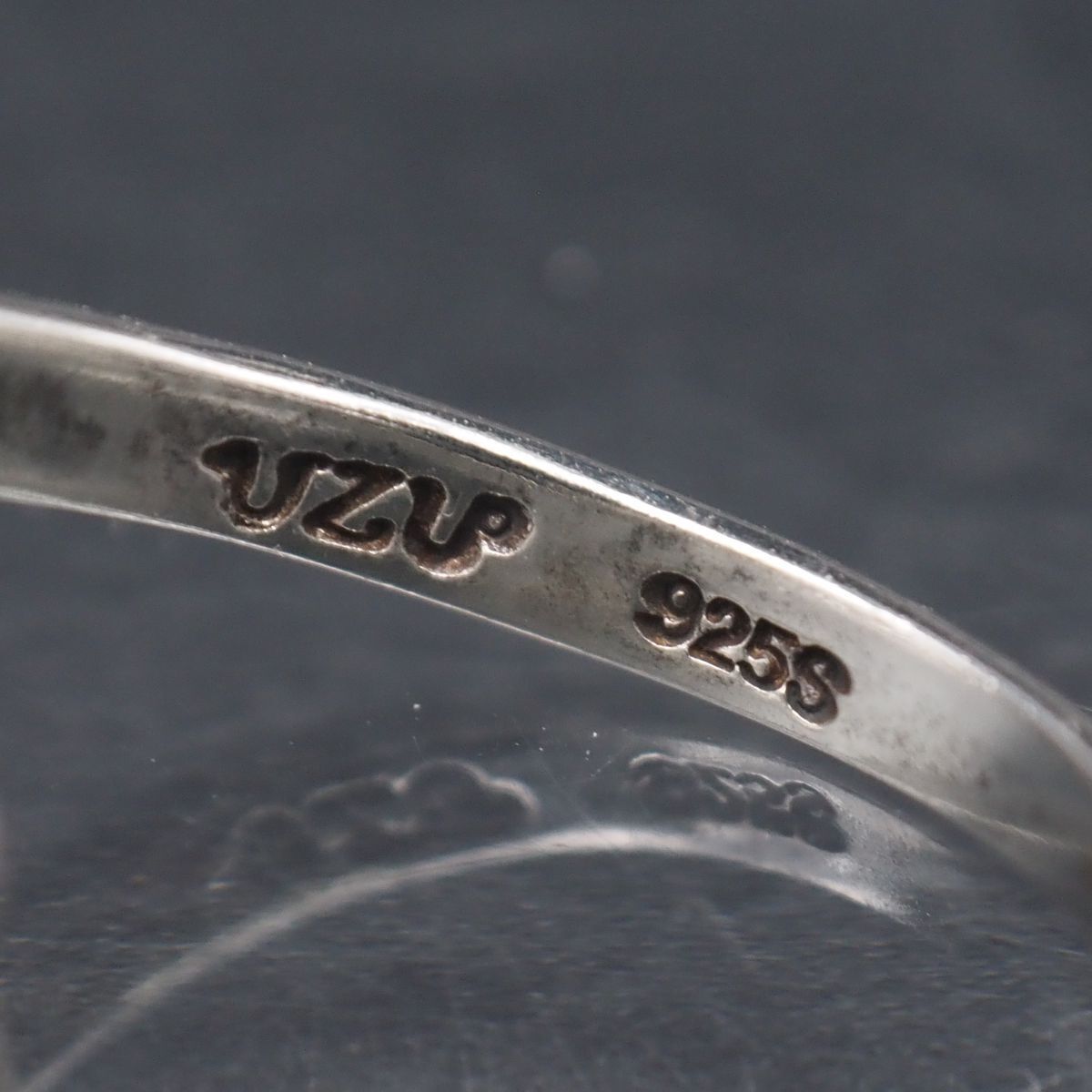 L390 UZU ウズ 925S刻印 リング カラーストーン デザイン シルバー