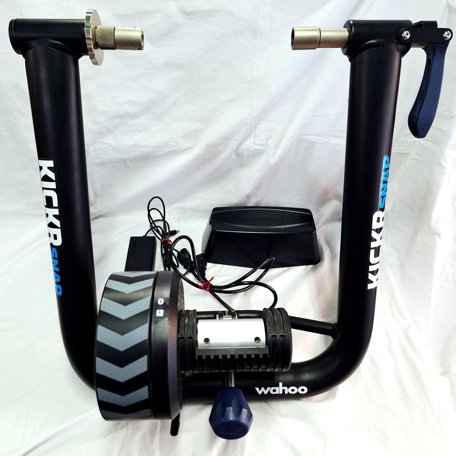中古☆Wahoo KICKR SNAP Smart Bike Trainer キッカースナップ