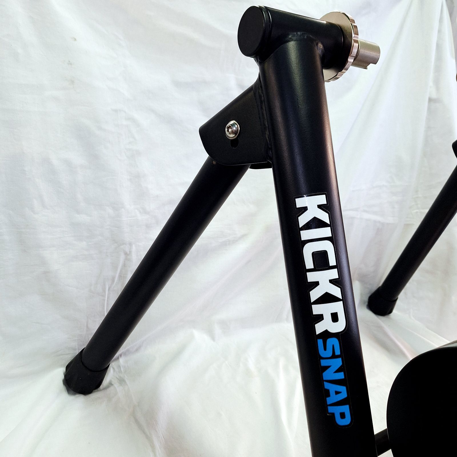 中古☆Wahoo KICKR SNAP Smart Bike Trainer キッカースナップ