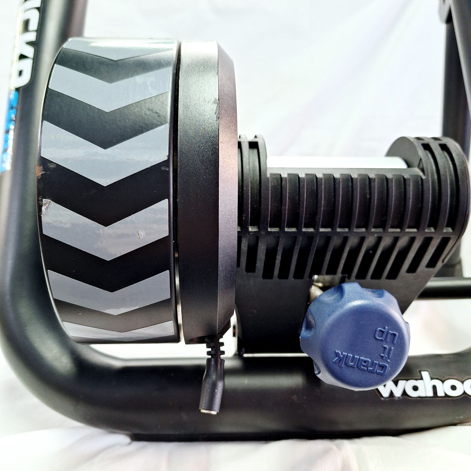 中古☆Wahoo KICKR SNAP Smart Bike Trainer キッカースナップ