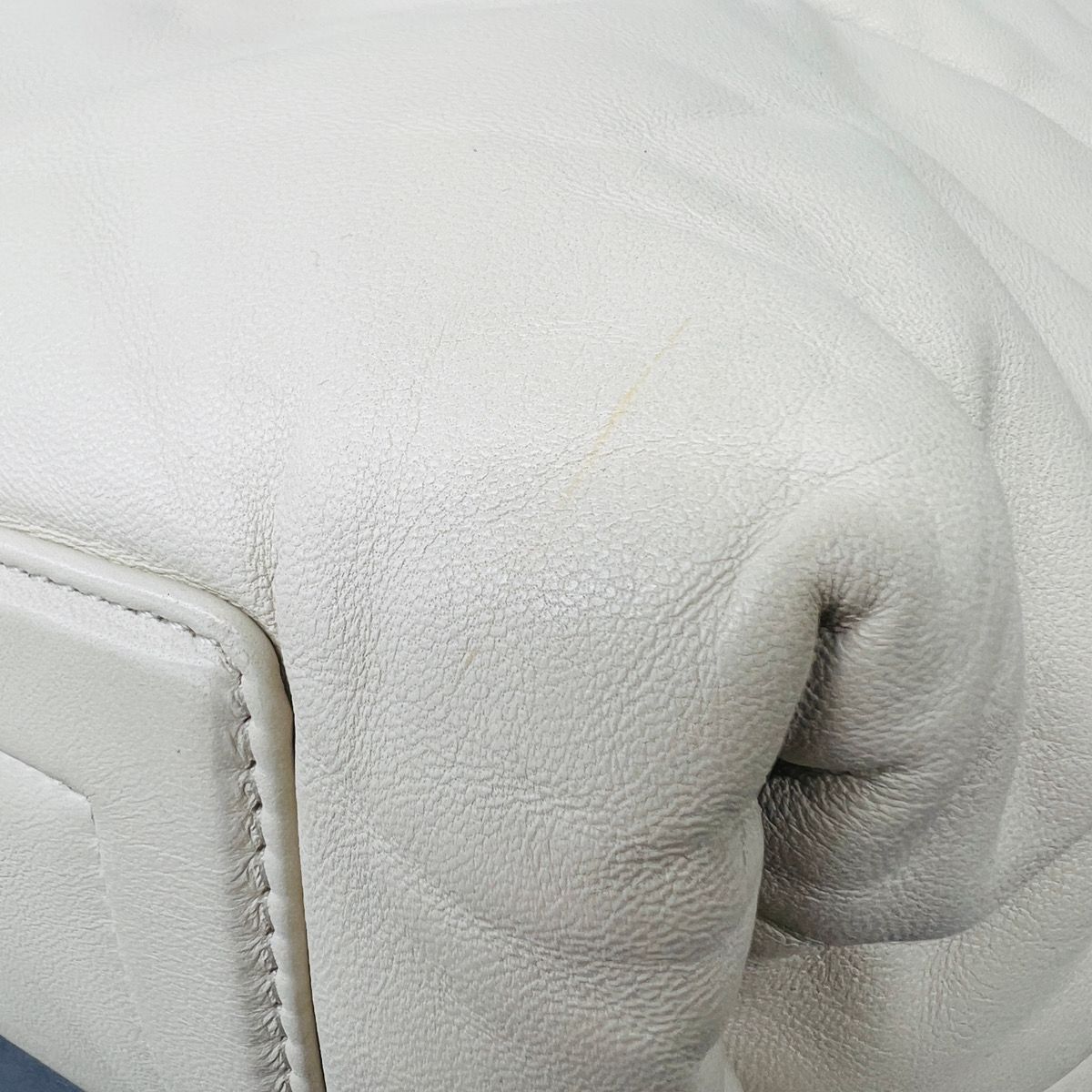 ラージ ハンドバッグ