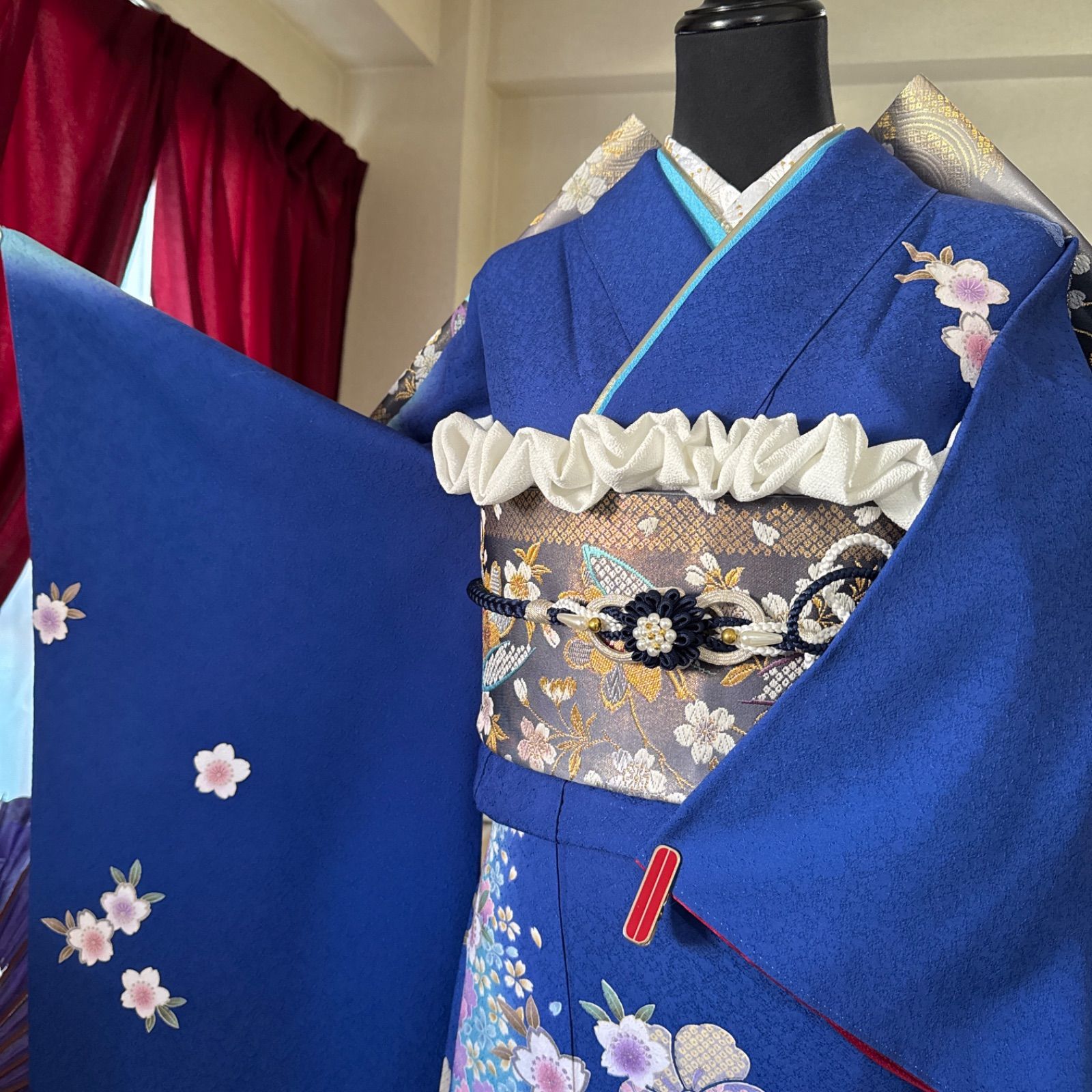 豪華振袖セット(4点)・袋帯・半衿・帯揚げ・古典柄・舞桜・波・金彩