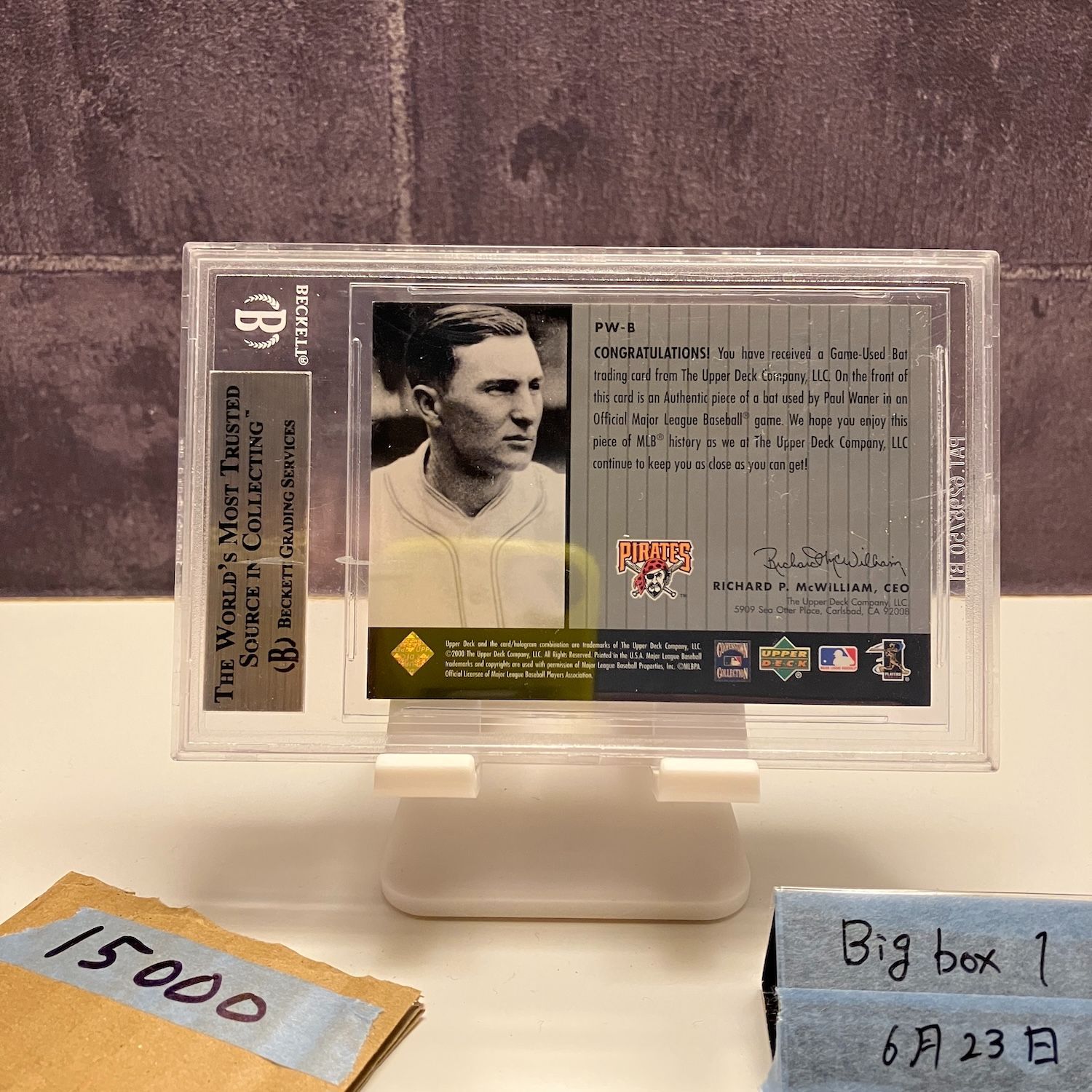 2000 Upper Deck Paul Waner Pittsburgh Pirates A Piece of History 3000 Hit Club Game- バット カード
