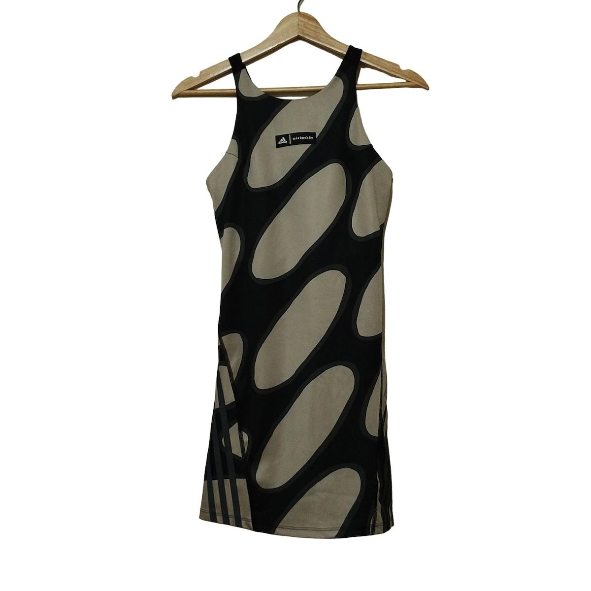 marimekko マリメッコ チュニック サイズM レディース ベージュ 黒 マルチ ノースリーブ adidasコラボ