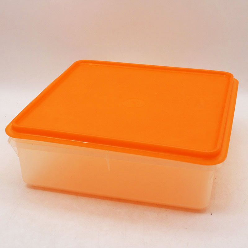 新古品 タッパーウェア スクエア（フタ色オレンジ） 3.0L MR7-11-352