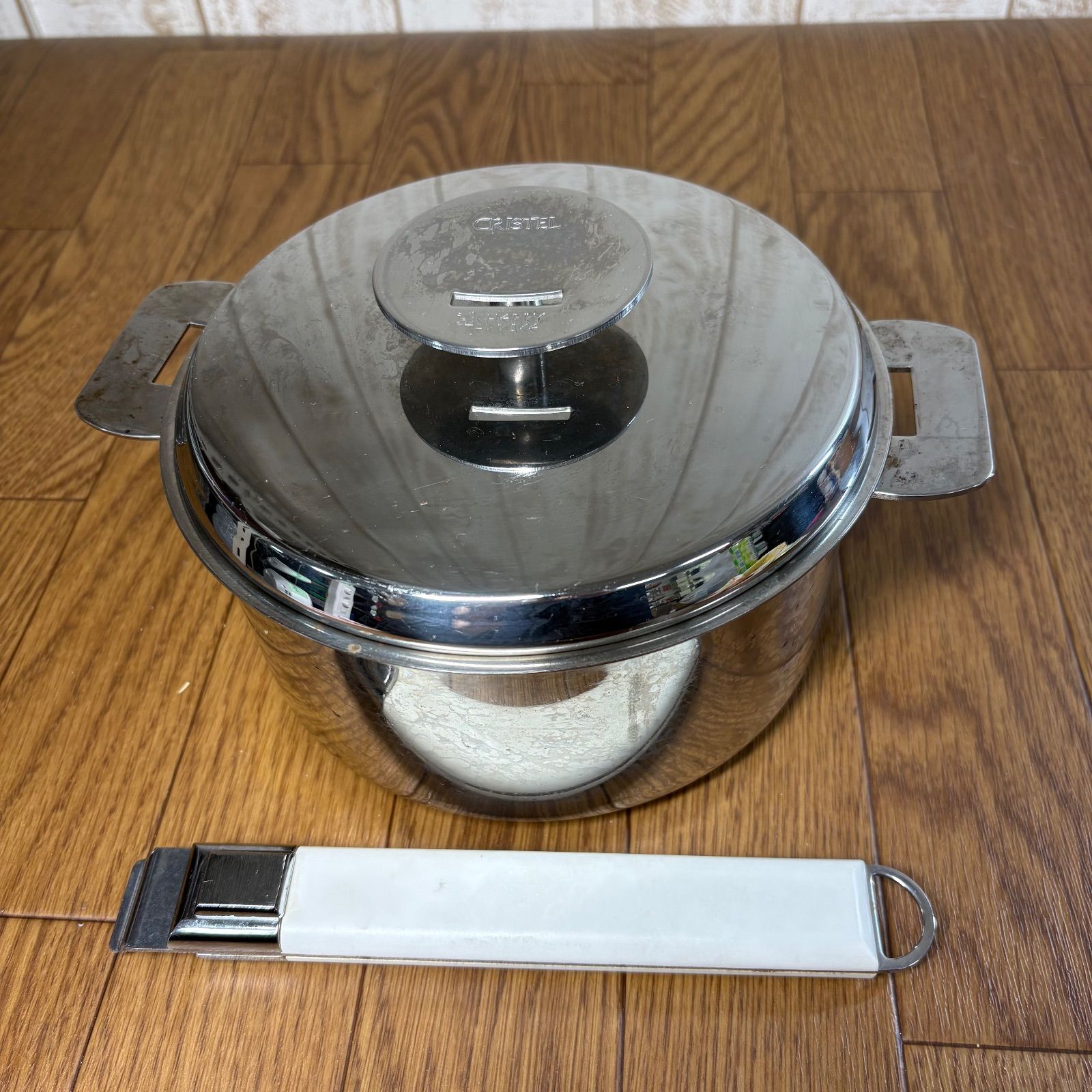 クリステル CLISTEL両手鍋 16cm 蓋付き ハンドル付き - メルカリ