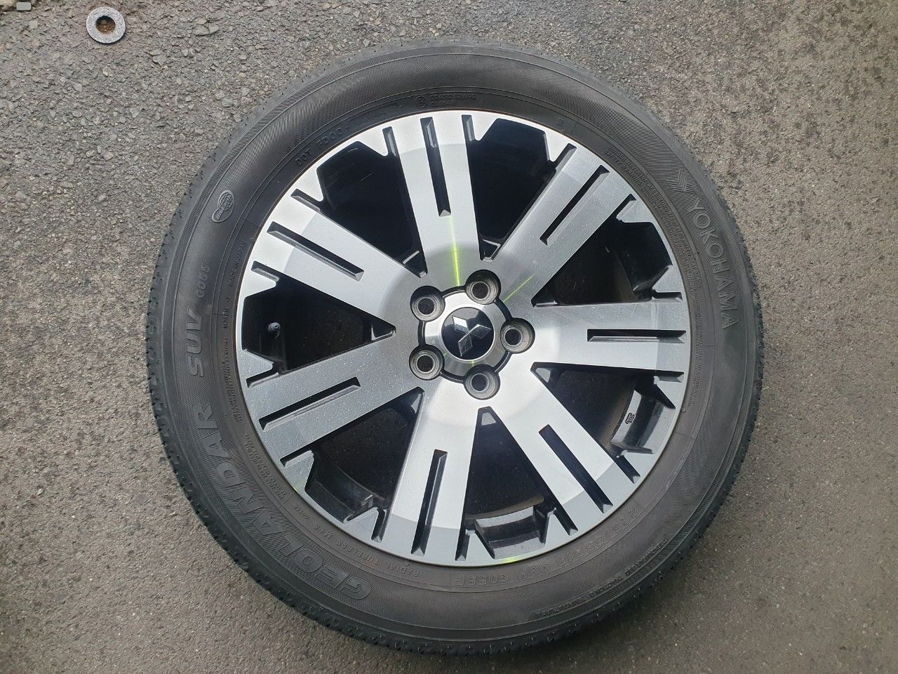 ⭐️三菱 デリカ D5 純正ホイール 4本ジオランダー225/55R18⭐️ 2019年式 三菱 デリカD5 純正 ホイールとタイヤ 4本セット☆18×7J +38