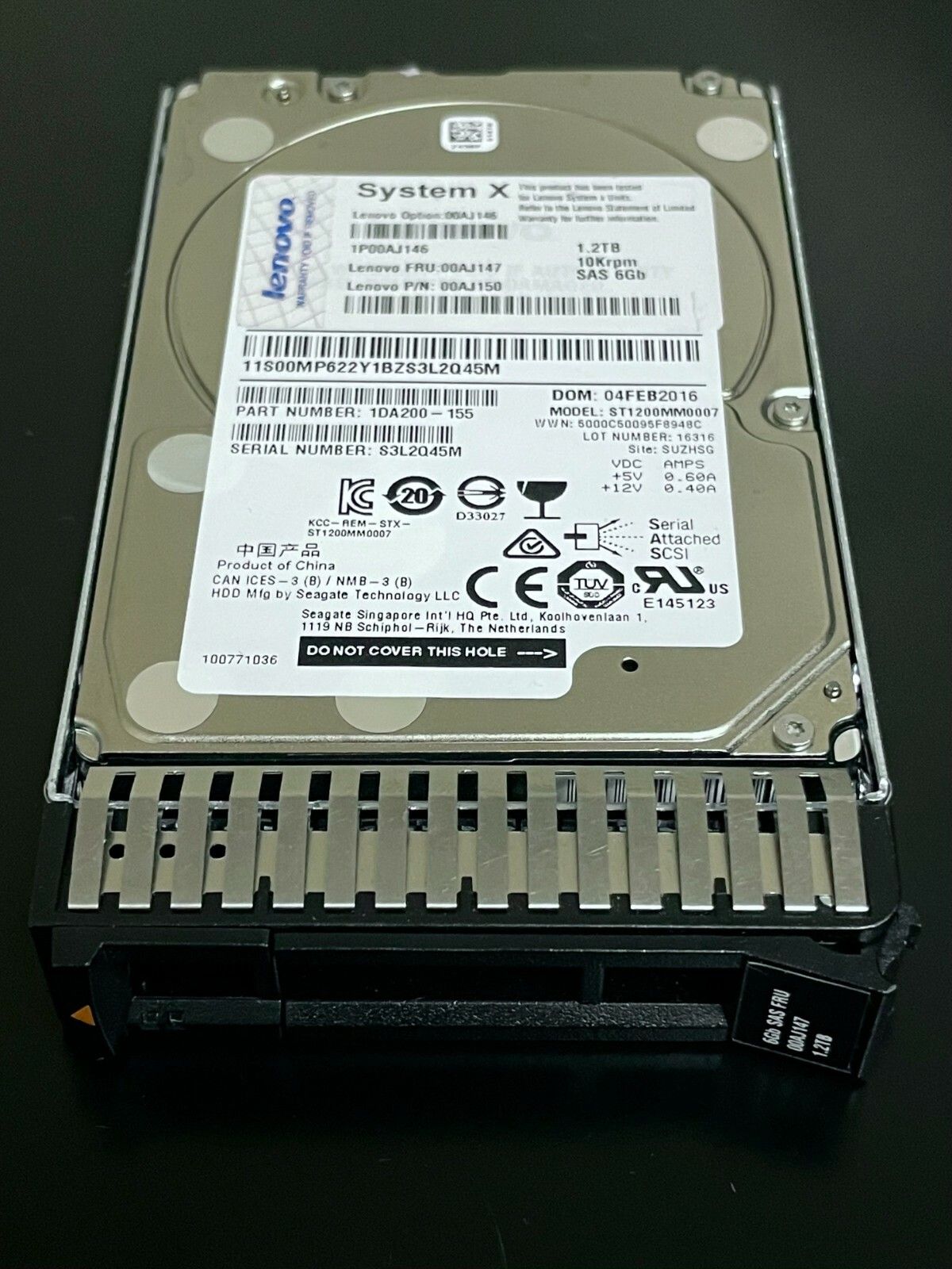 1年保証 再生品 IBM 00 AJ 146 147 150 1.2 TB 10 K 6 G 2.5 SAS HARD DRIVE