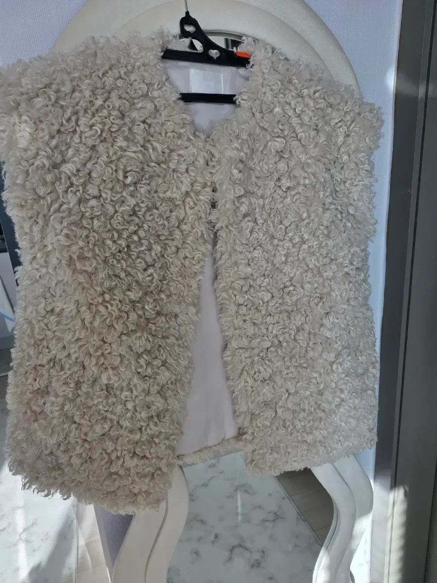 luvmiu ボアベスト アイボリー