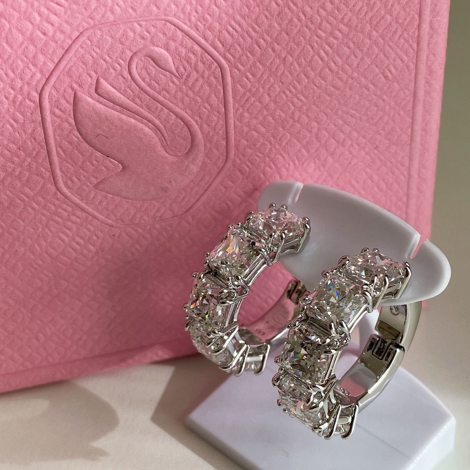 SWAROVSKI スワロフスキー