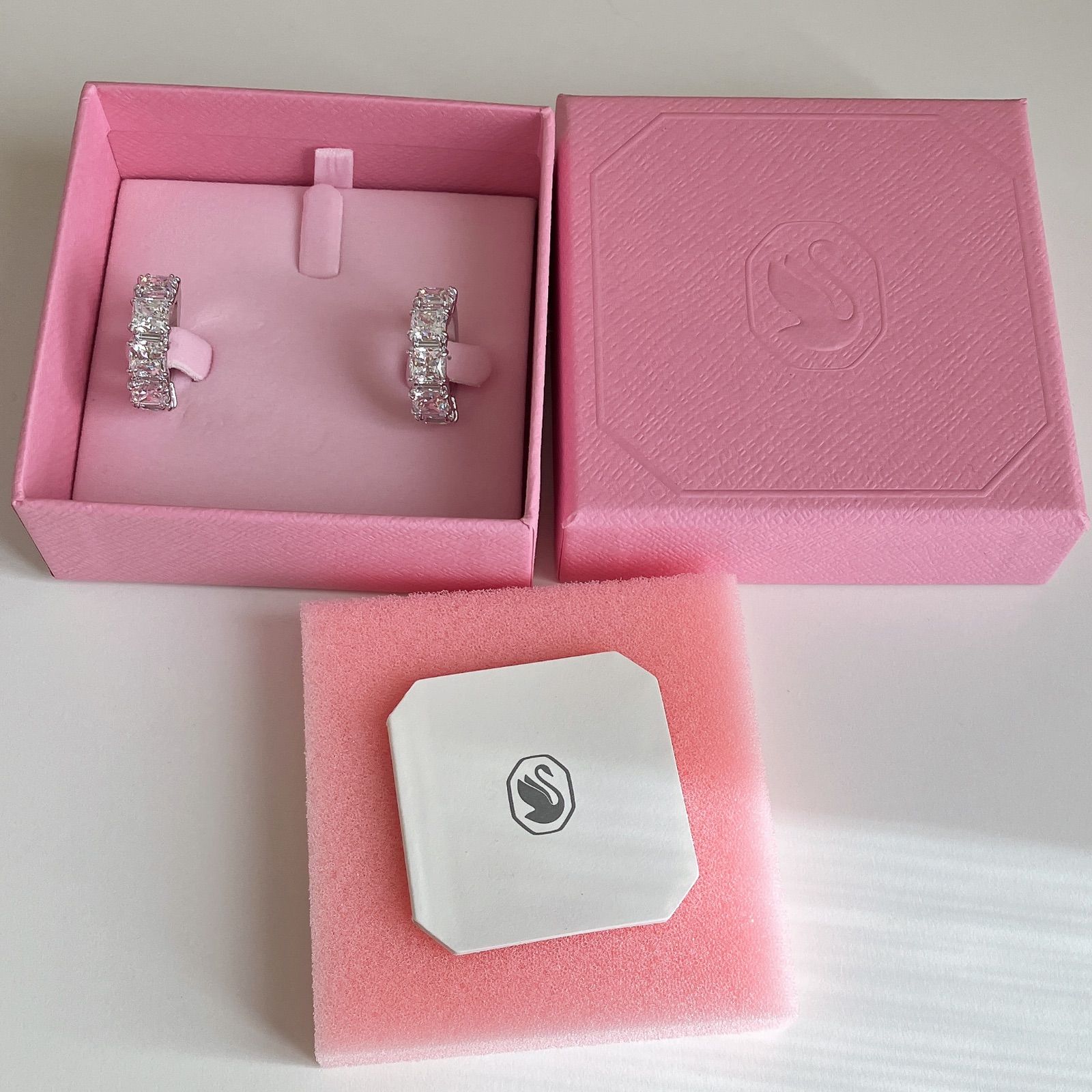 スワロフスキー