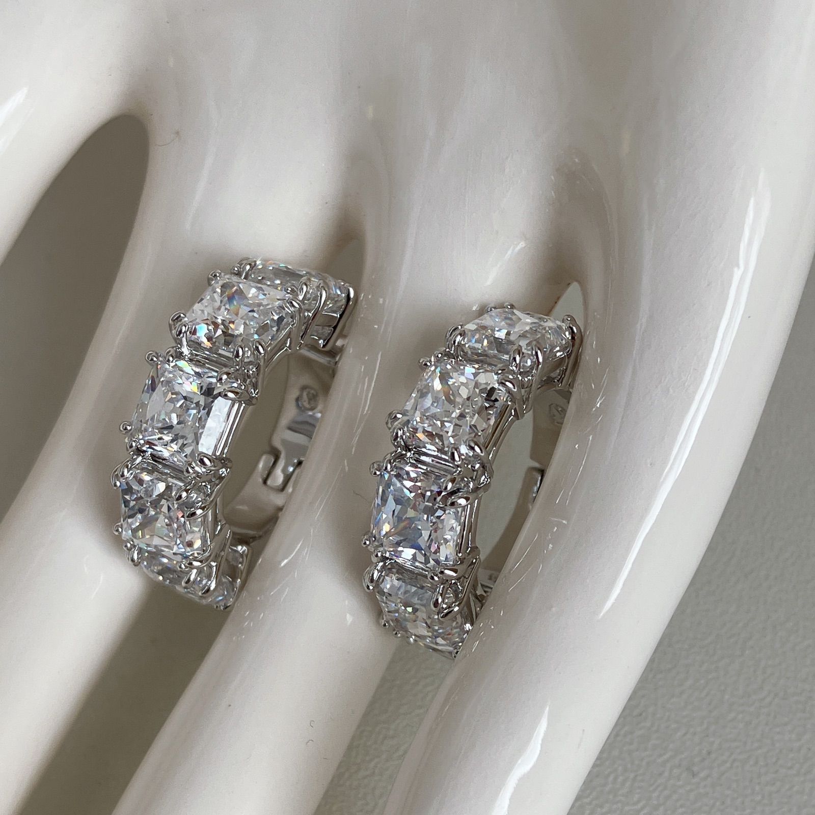 SWAROVSKI スワロフスキー Matrix クリップイヤリング