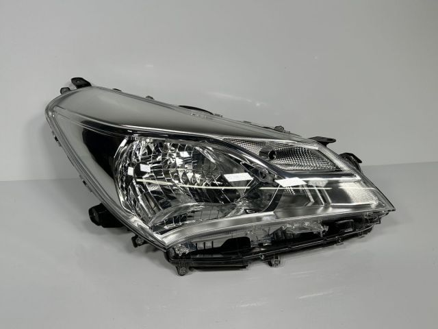 130 ヴィッツ 中期 純正 LED テールライト 左右 KOITO 52-273 打刻:L