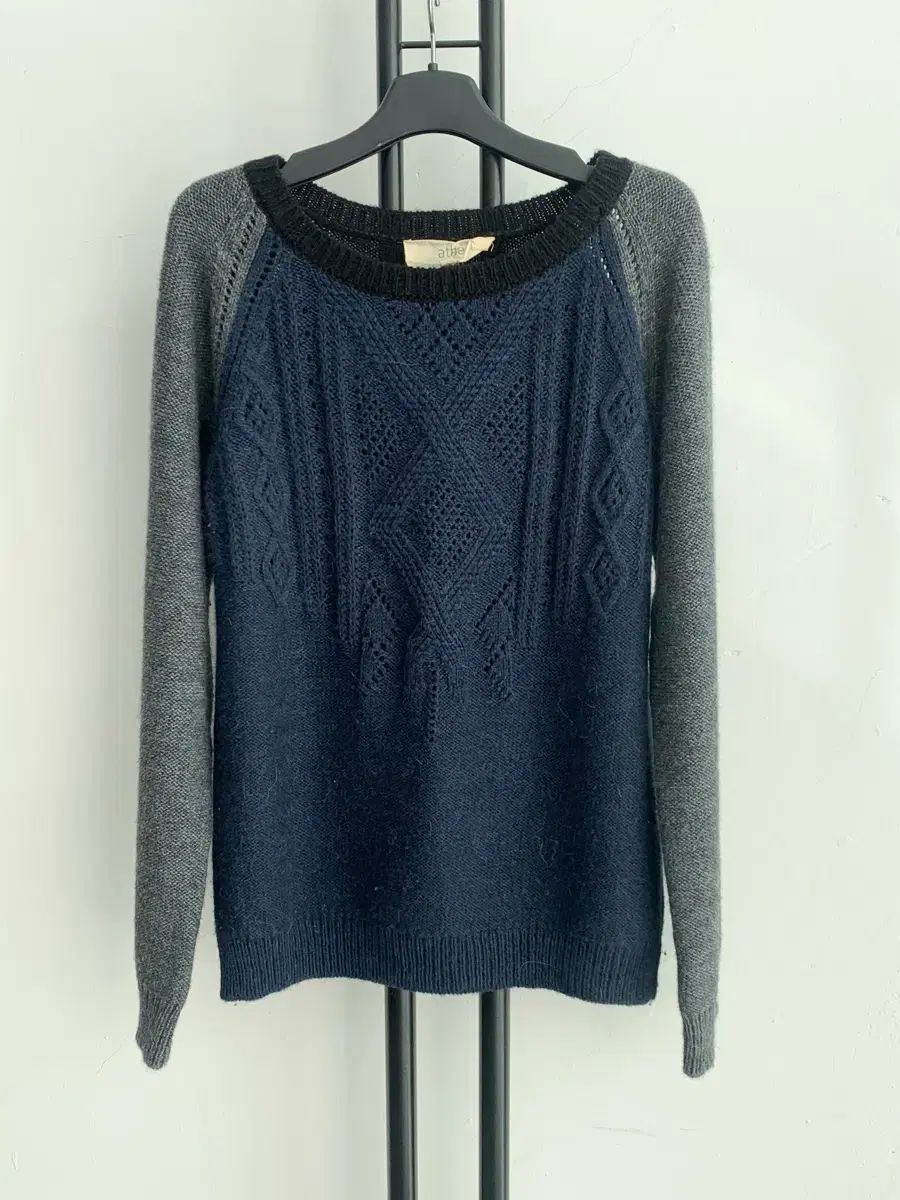 アッテ athe アルパカ ネイビー グレー ラグラン セーター ニット