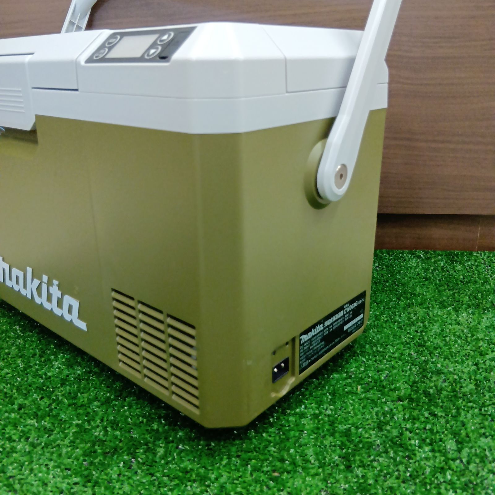 マキタ(makita) CW003G 充電式保冷温庫 充電器付 - メルカリ