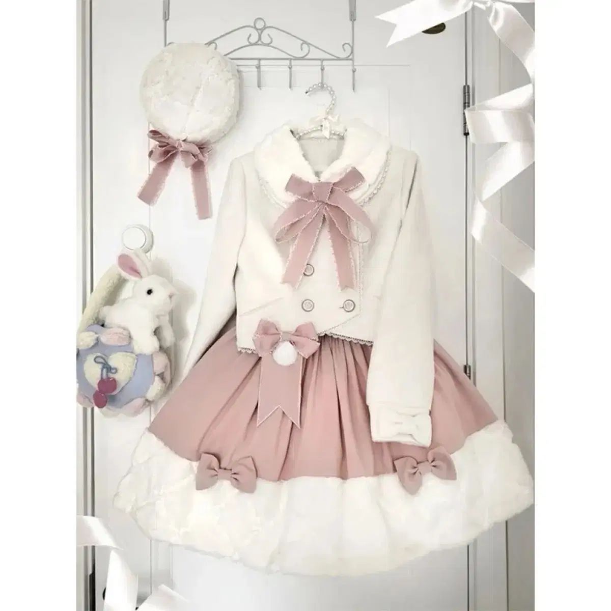 ウール トップス