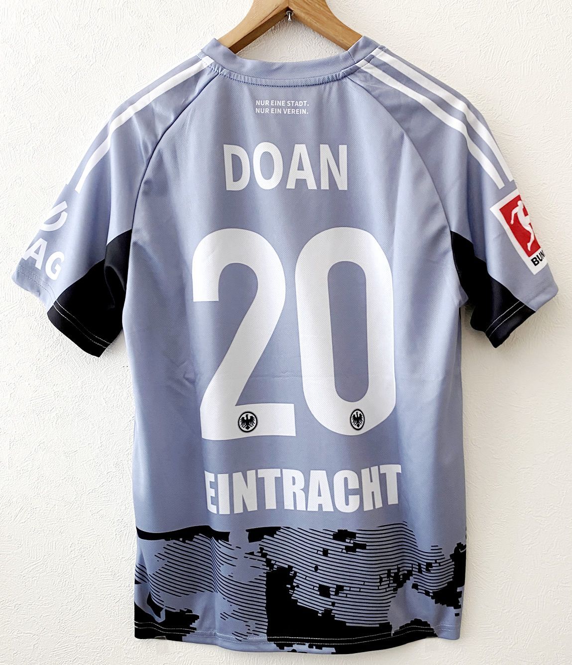 フランクフルトサード（パンツ黒） サッカーユニフォーム 堂安仕様