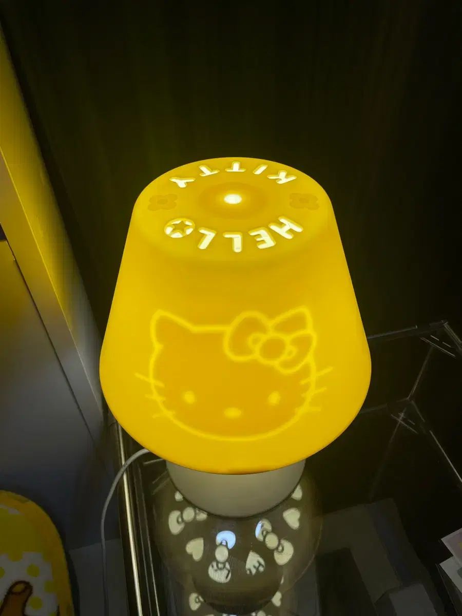 ハローキティ ゴー ムードライト 照明