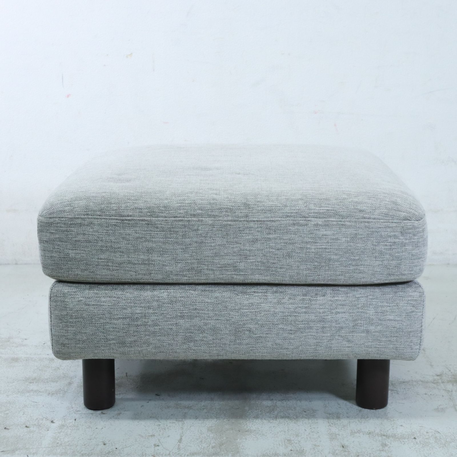 オットマン スツール