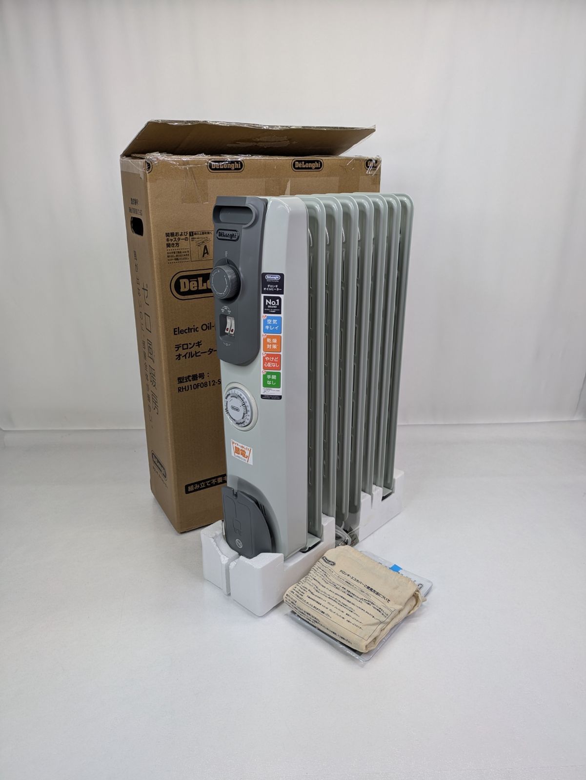 未使用品】De'Longhi・デロンギ・RHJ10F0812-SG・オイルヒーター・電気