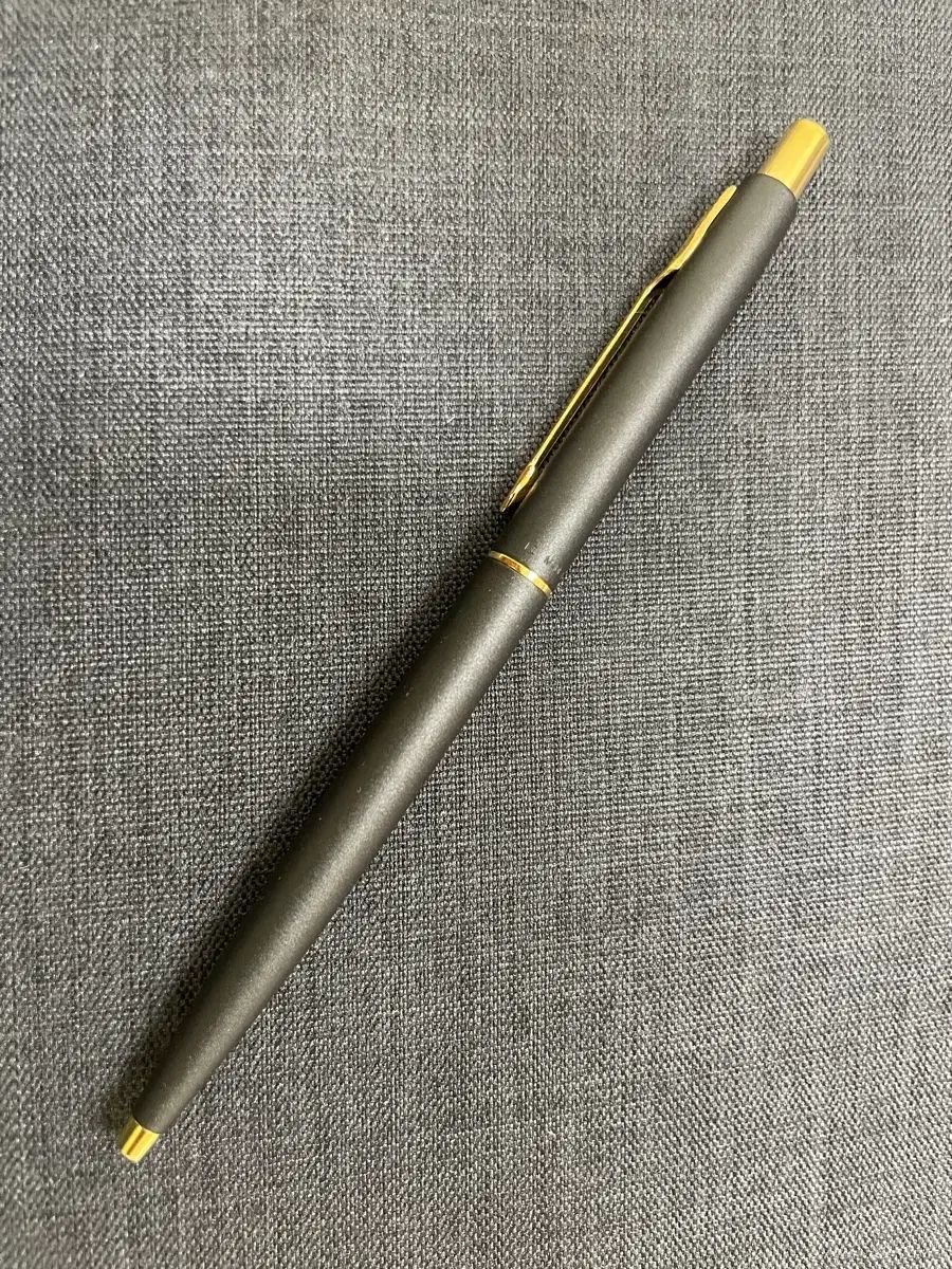 パーカ Classic マット ブラック GT ボールペン