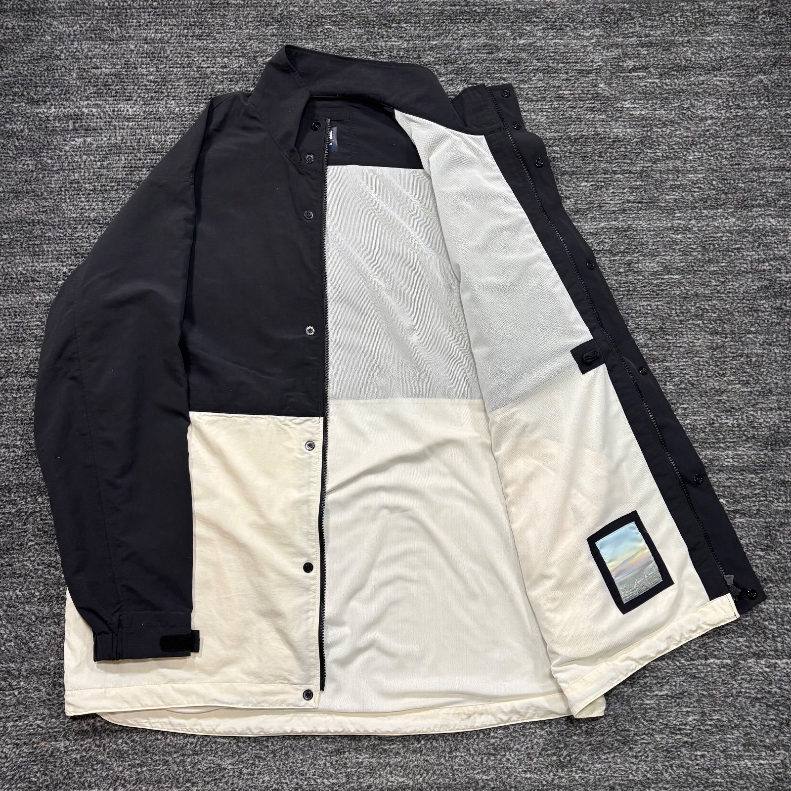agnes b. x HELLY HANSEN ウィンドブレーカー ジャケット agnes b.｜agnes b. x HELLY HANSEN NF ウィンドブレーカー | Rakuten