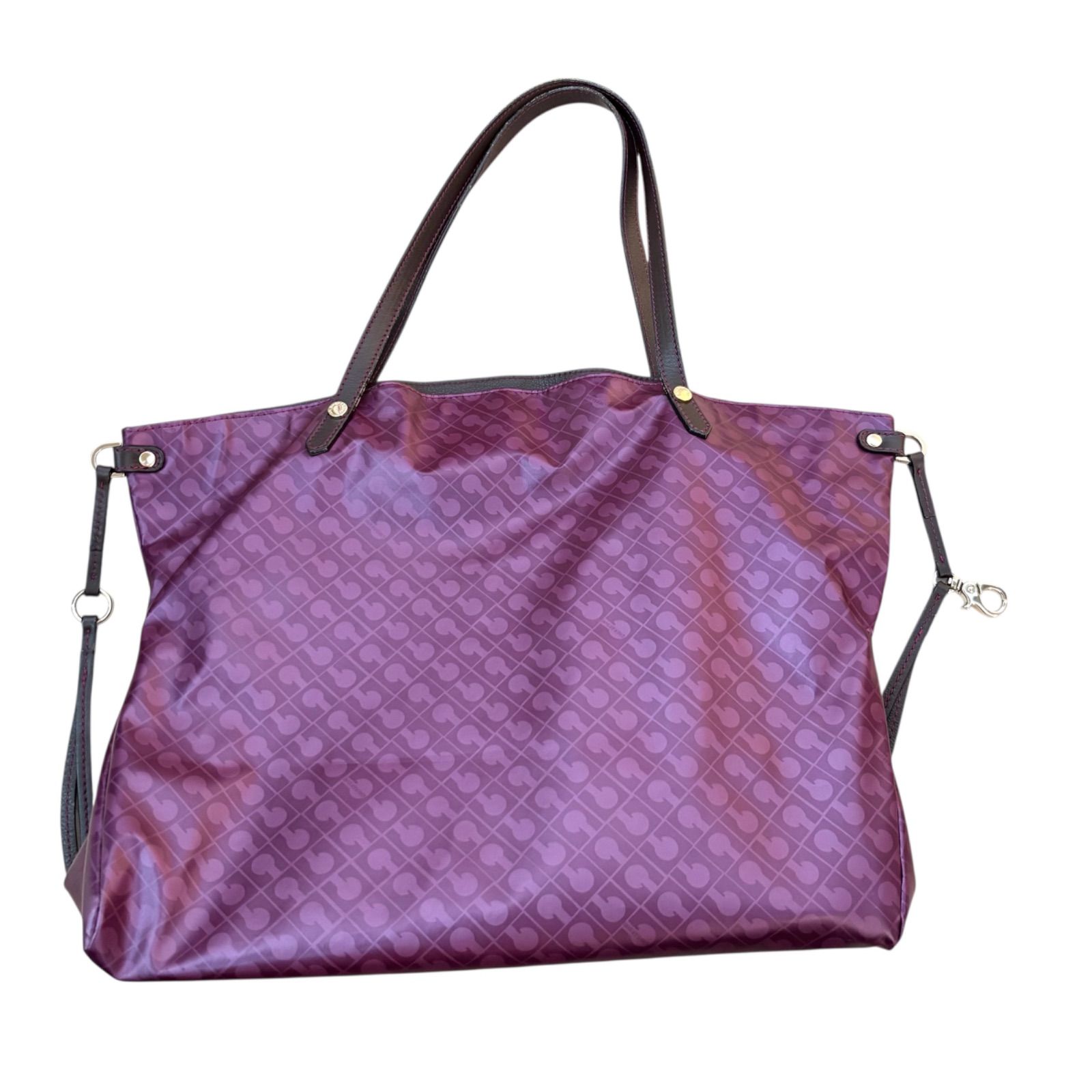 未使用✨ゲラルディーニ ソフティ トートバッグ 肩がけ A4収納 パープル ZM1697 GHERARDIONI ゲラルディーニ トートバッグ ソフティ パープル