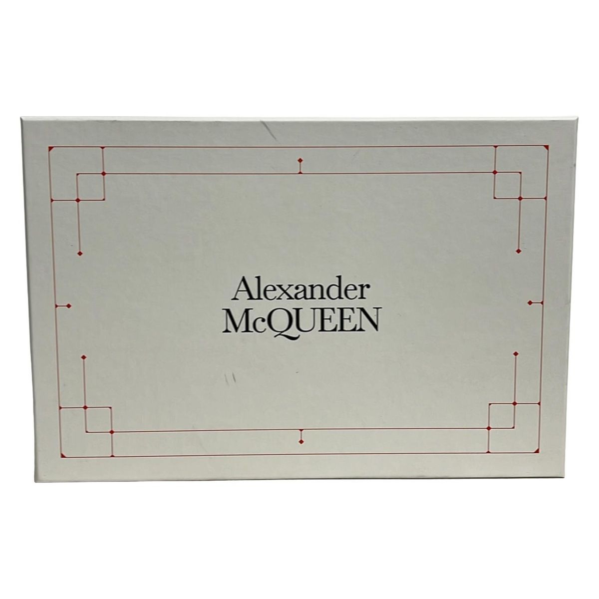 - 白×アイボリー