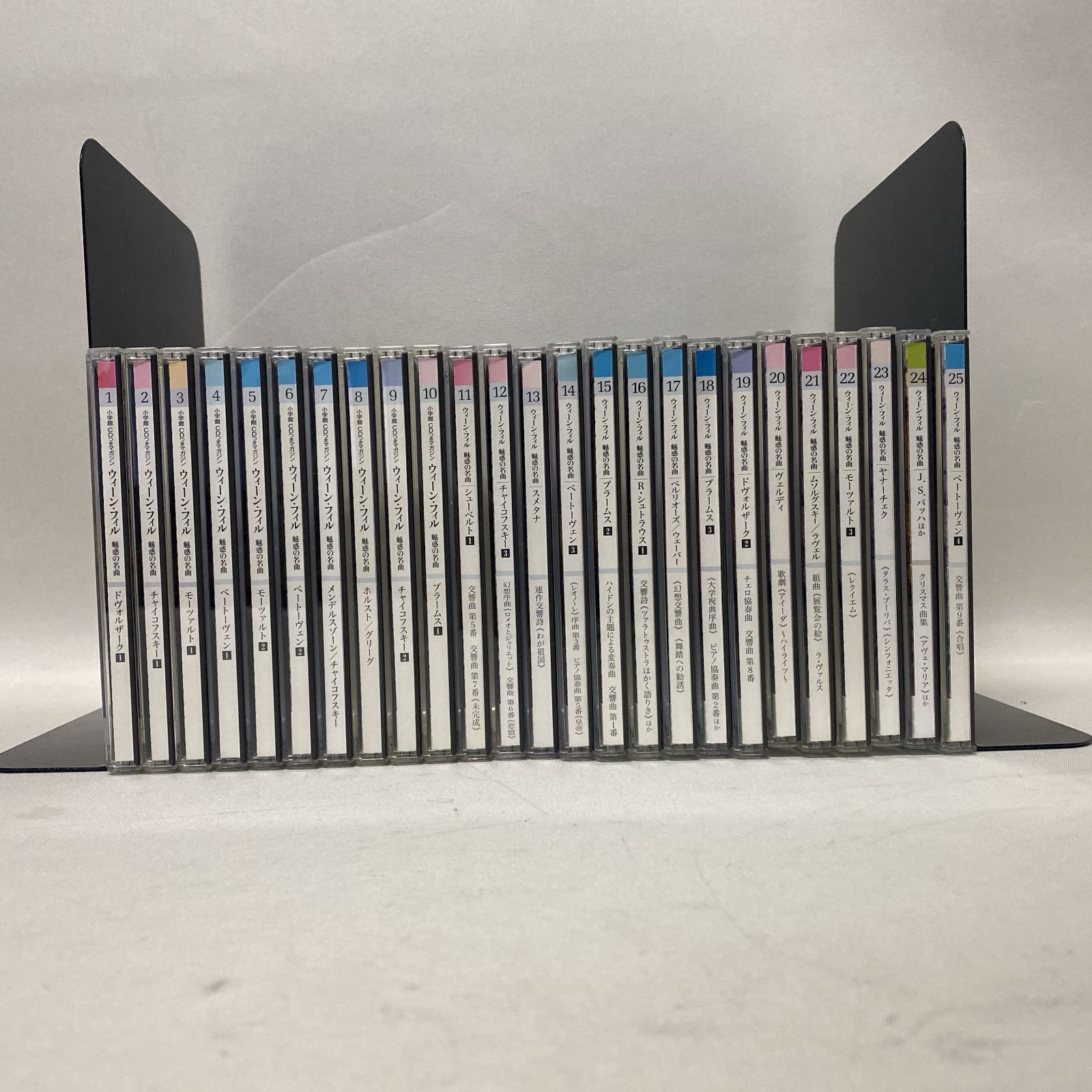 【美品・匿名配送】小学館 クラシック ウィーン・フィル 魅惑の名曲 全50巻 浜館22-1240] 小学館CDつきマガジン ウィーン・フィル 魅惑の名曲 全50