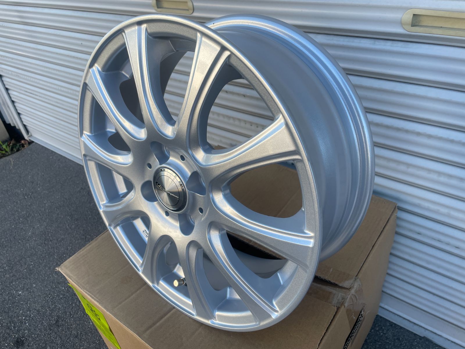  ウェッズ weds アルミホイール 15 5 J 4 H 100 42 シルバー 1台分 軽自動車〜コンパクトカー用 15インチ 15インチ ホイール