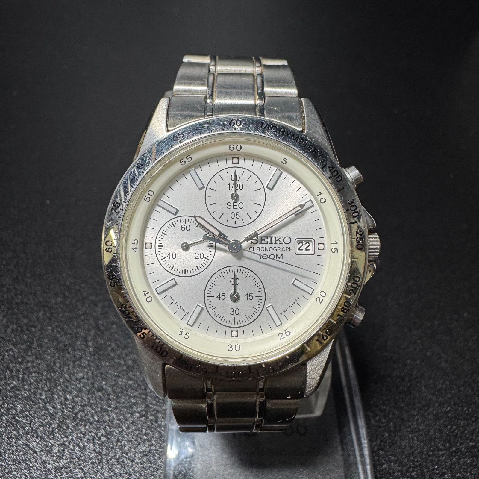 セイコー クロノグラフ時計 白文字盤 QZ
