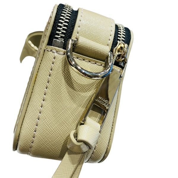 ショルダーバッグ