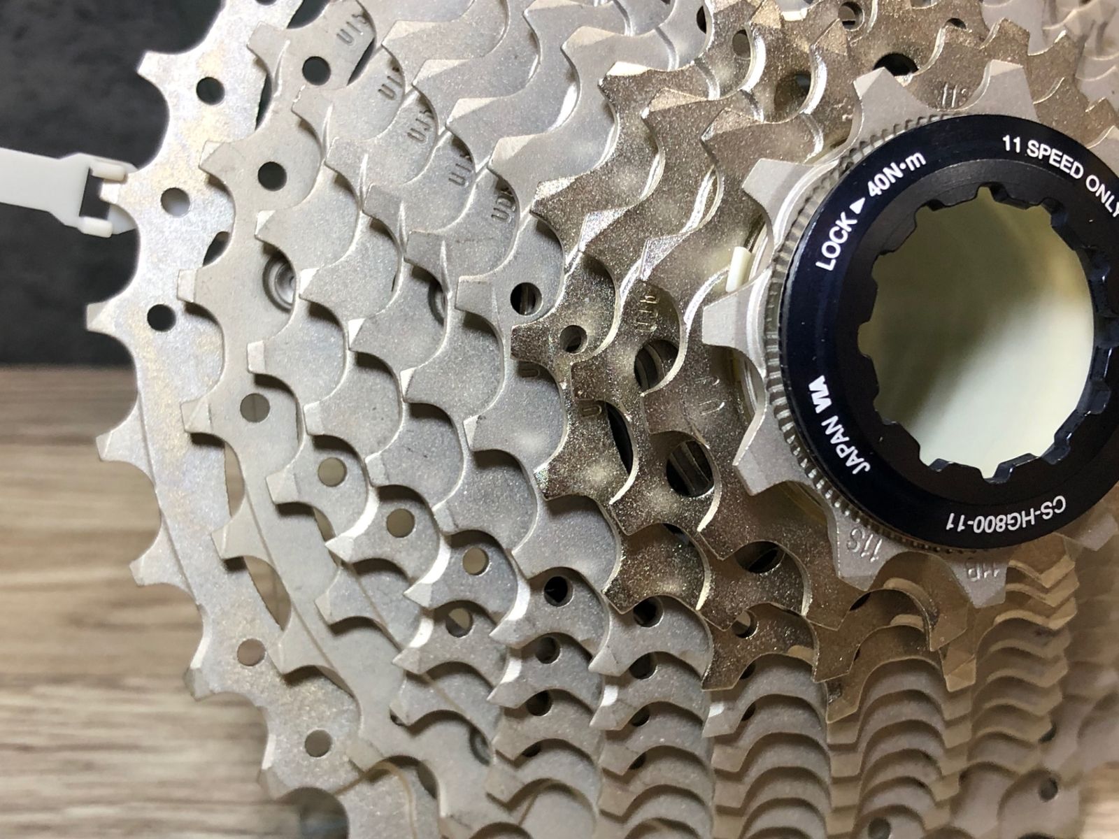 JS383 シマノ お買い得品 SHIMANO CS-HG800-11 スプロケット 11-34T