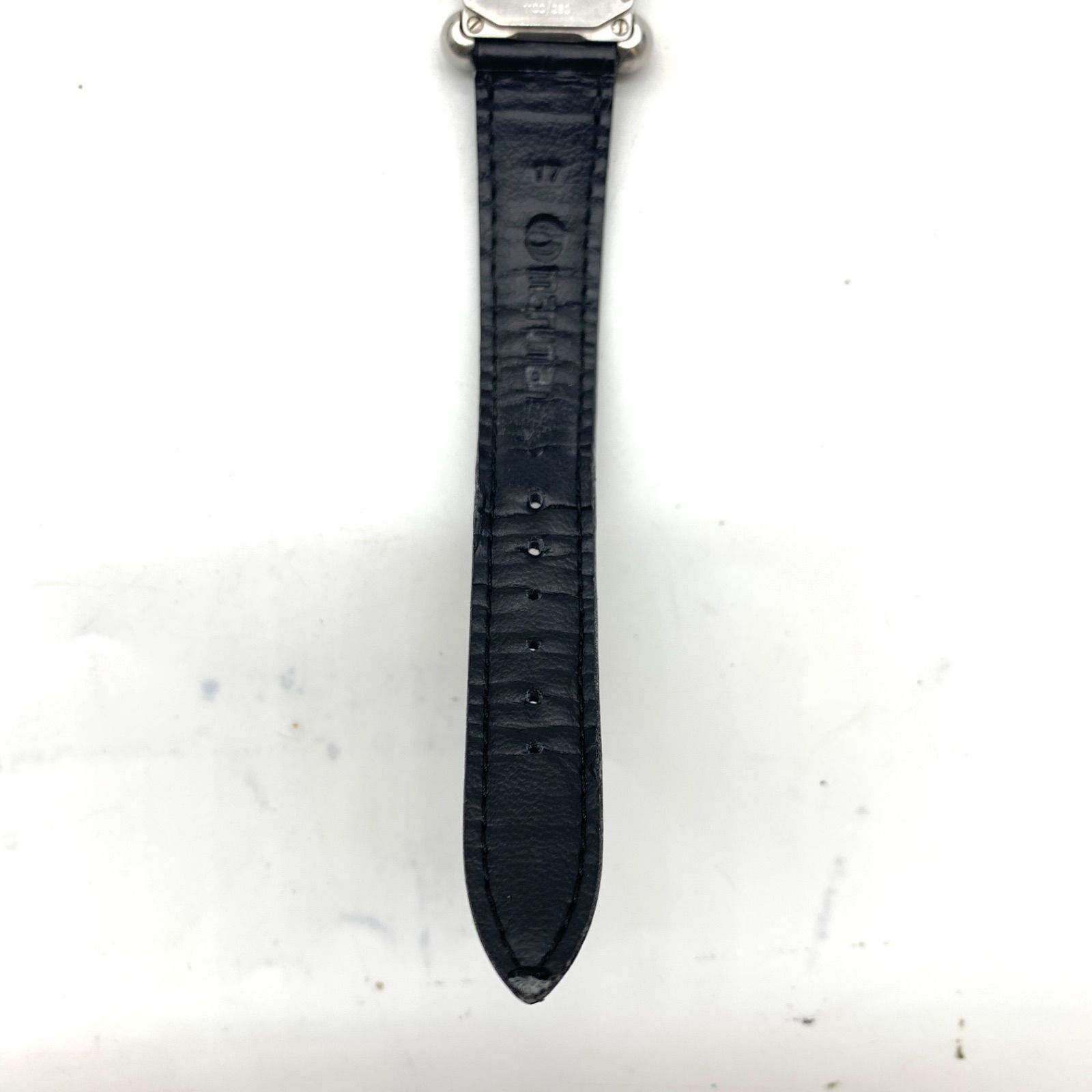 シルバー×アイボリ系 黒革ベルト