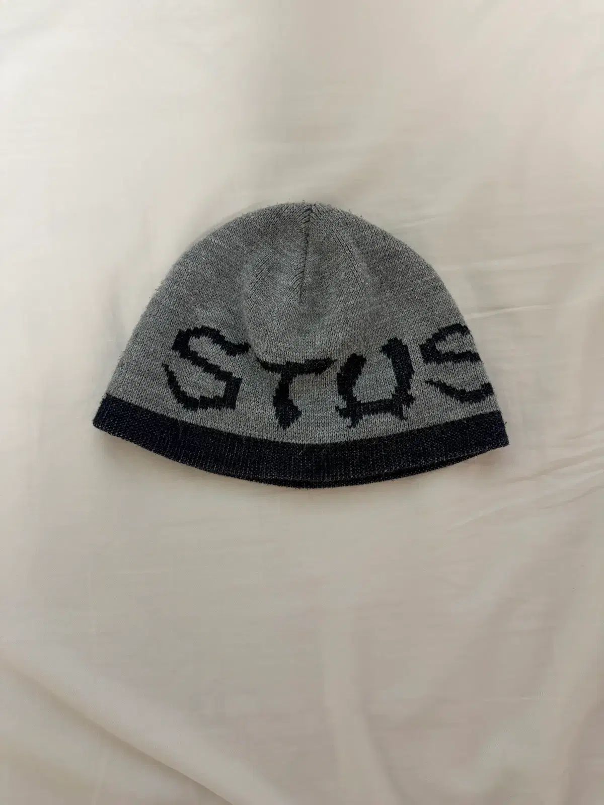 00 s STUSSY ステューシー ゴシック ロゴ ジャカード ビーニー