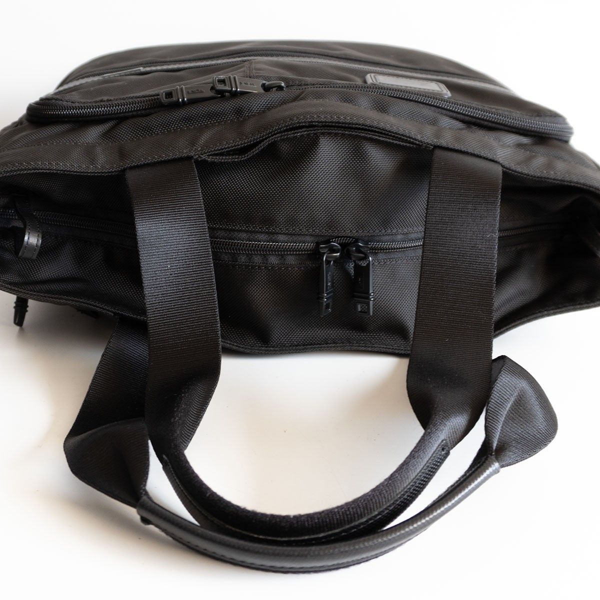 美品/日本限定】TUMI トゥミ 【26168D2E/ALPHA2 トートバッグ