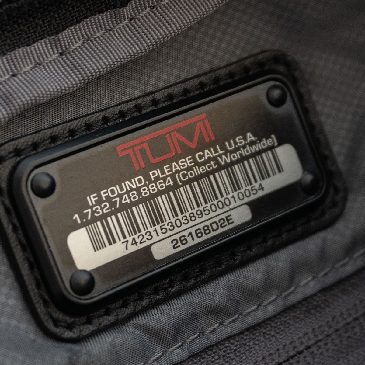 TUMI ブラック ビジネスバッグ　26168D2E 美品/日本限定】TUMI トゥミ 【26168D2E/ALPHA2 トートバッグ