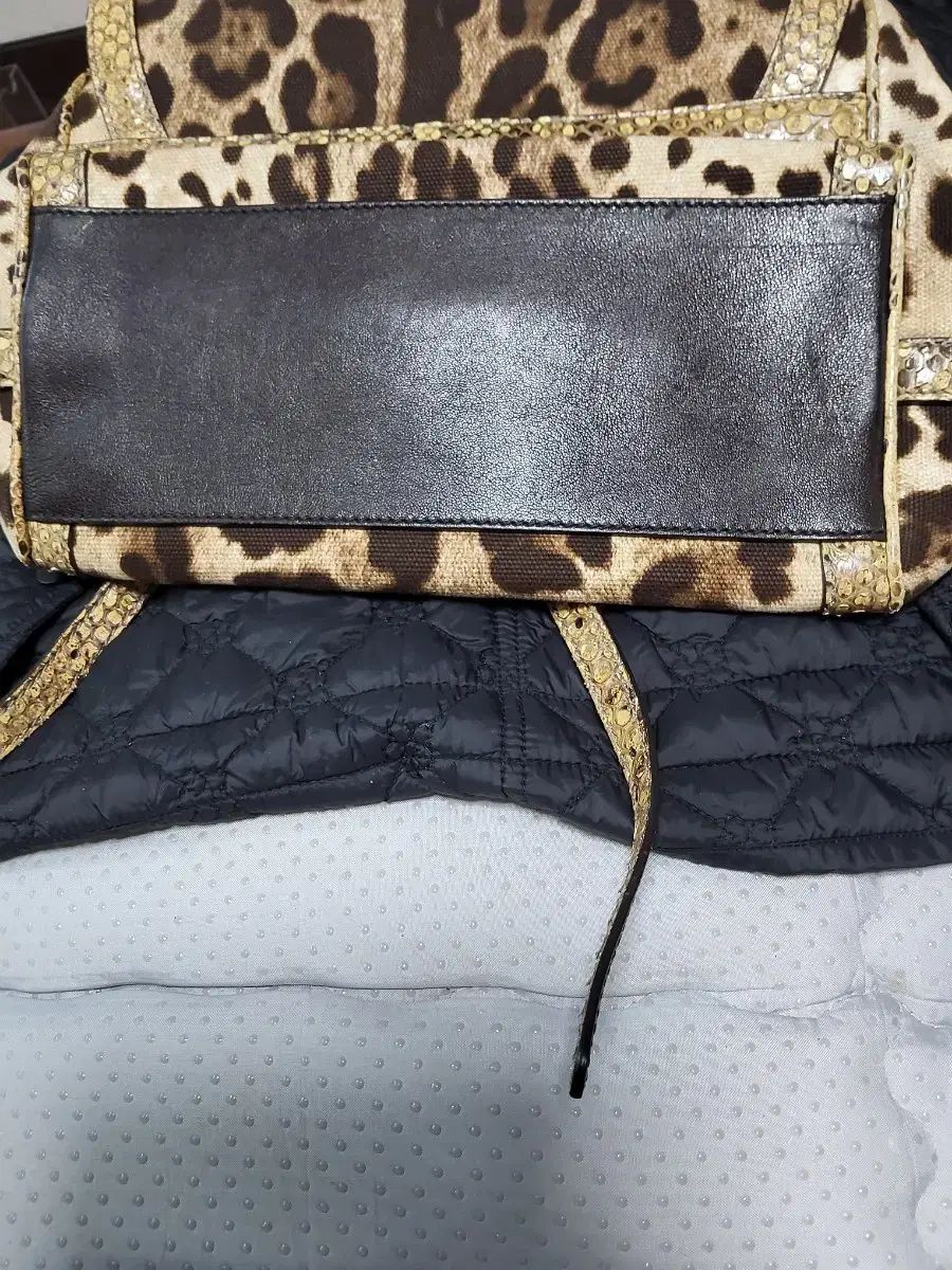 ショルダーバッグ ドルチェ＆ガッバーナ