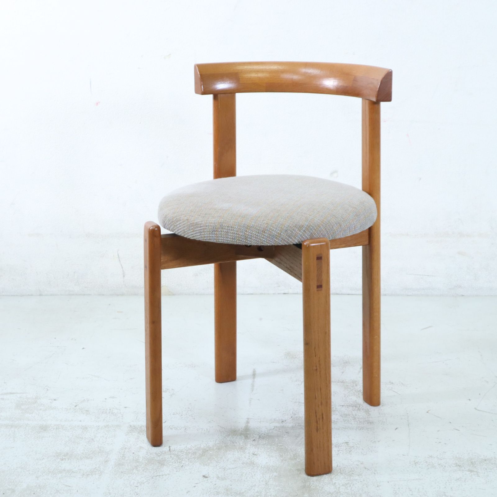 NAJICO FIVESTAR 座面回転ダイニングチェア ナジコ ファイブスター