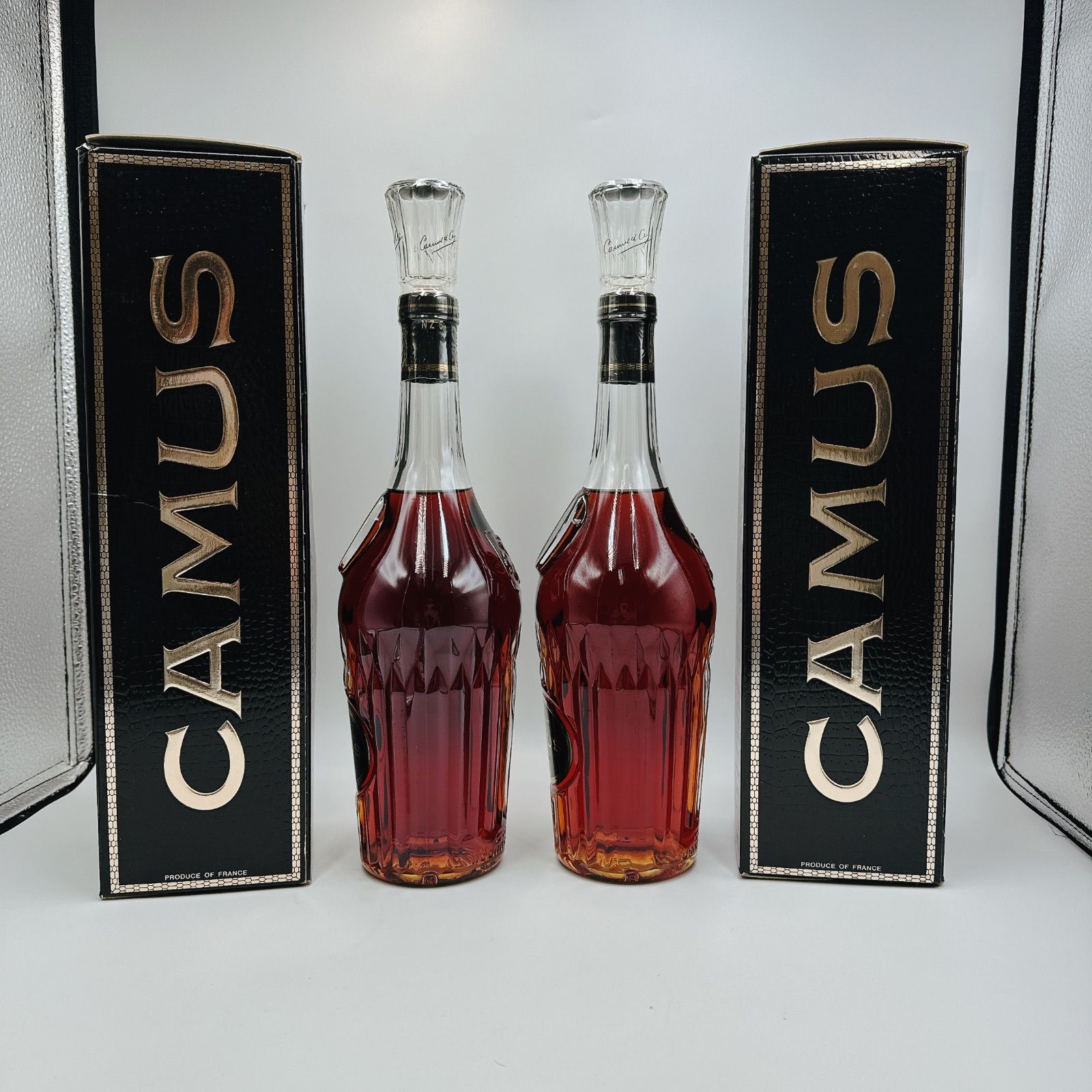 【未開栓❗️】CAMUS COGNAC XO 2本セット 未開栓】CAMUS X.O 700ml 2点 ロングネック - メルカリ