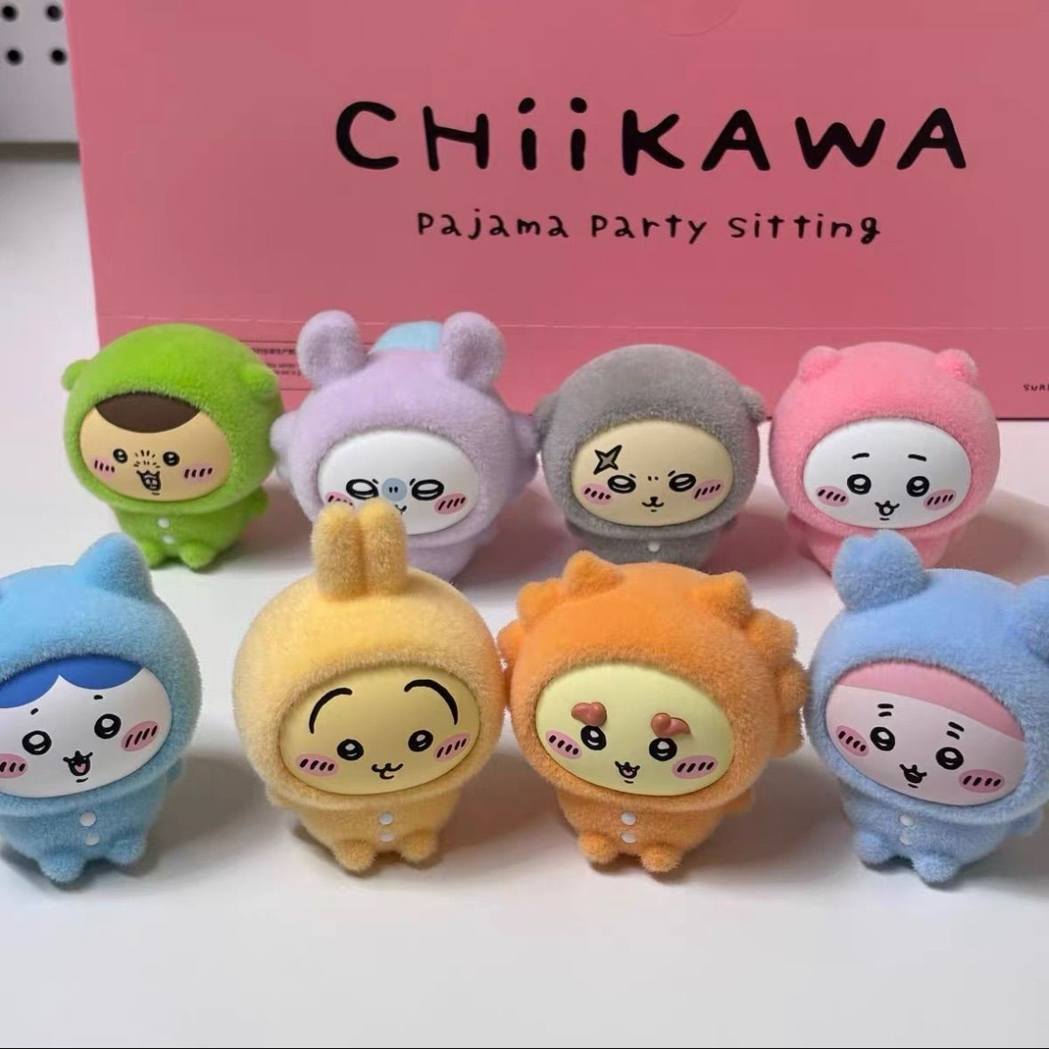 海外限定 8種コンプリートセット1BOX ちいかわ パジャマパーティーズ