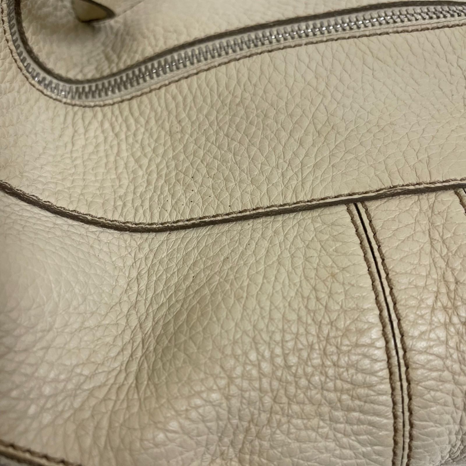 TOD‘S トッズ レザー ハンドバッグ ワンショルダー ホワイト