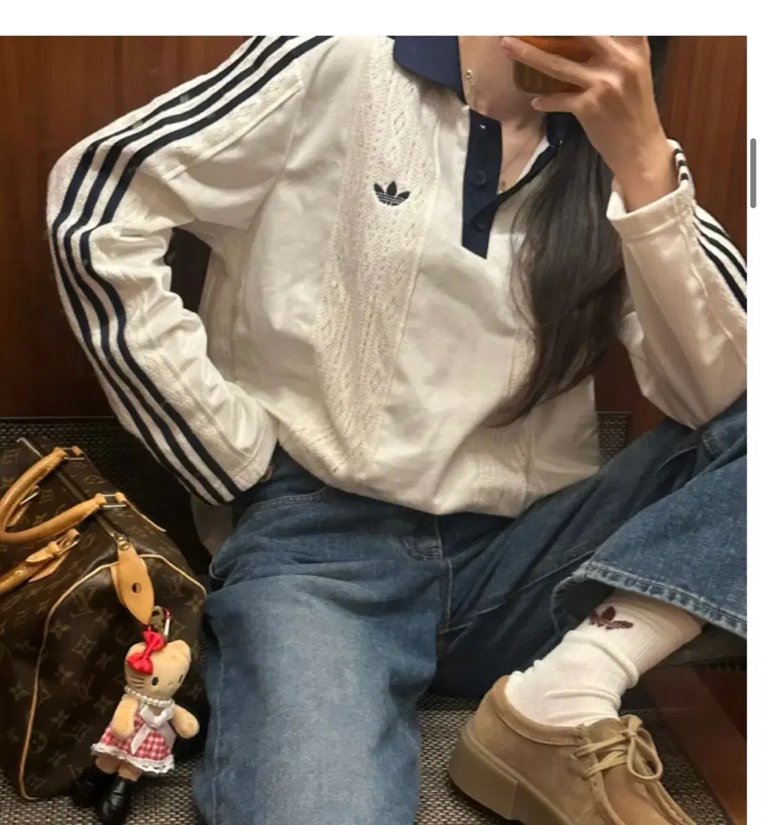 アディダスオリジナルツアーベルベットレース Tシャツ S