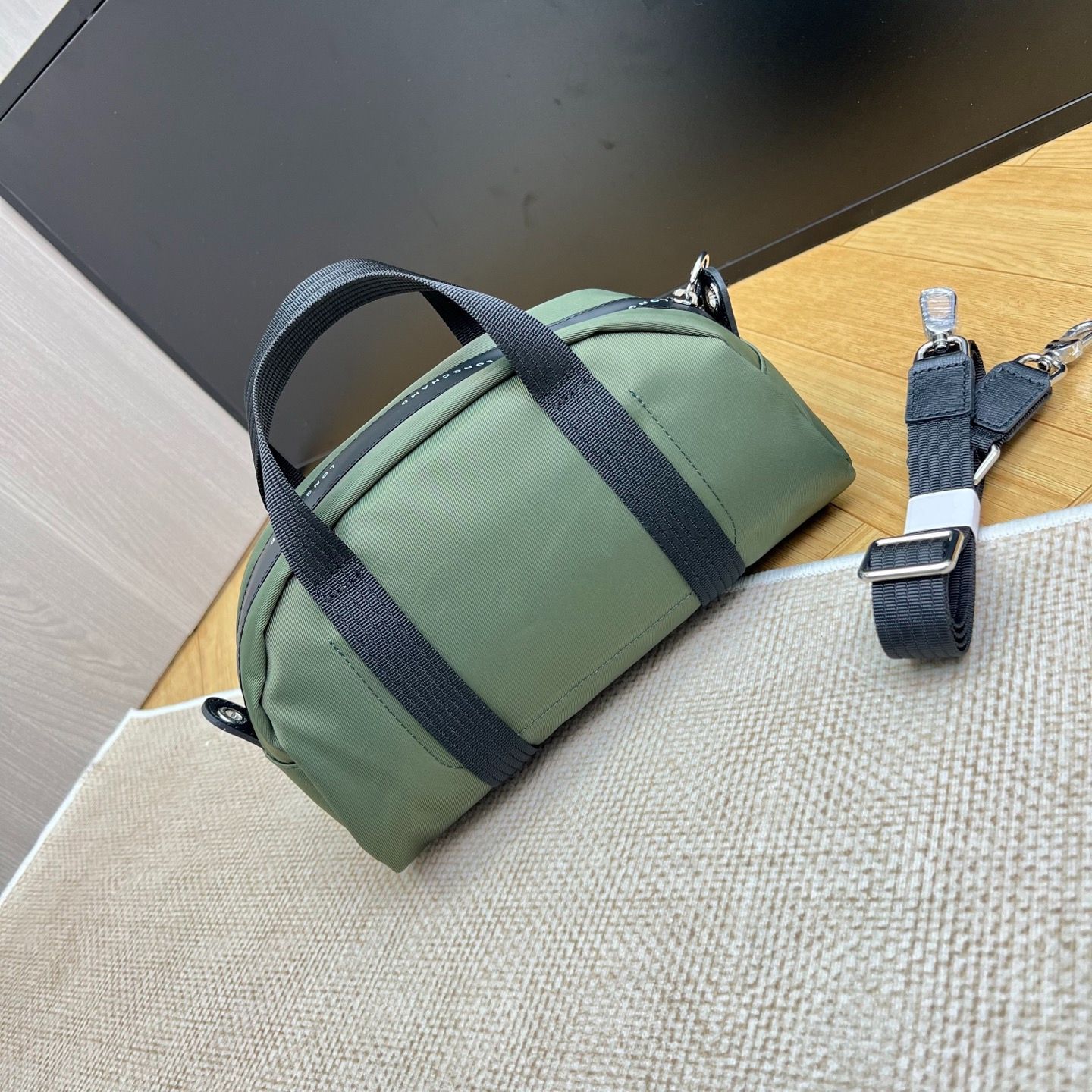 LONGCHAMP Le Pliage Energyシリーズ ロンシャン 手の込んだ ファション 抜群 ボーリングバッグ 円筒型のバッグ バケットバッグ グリーン