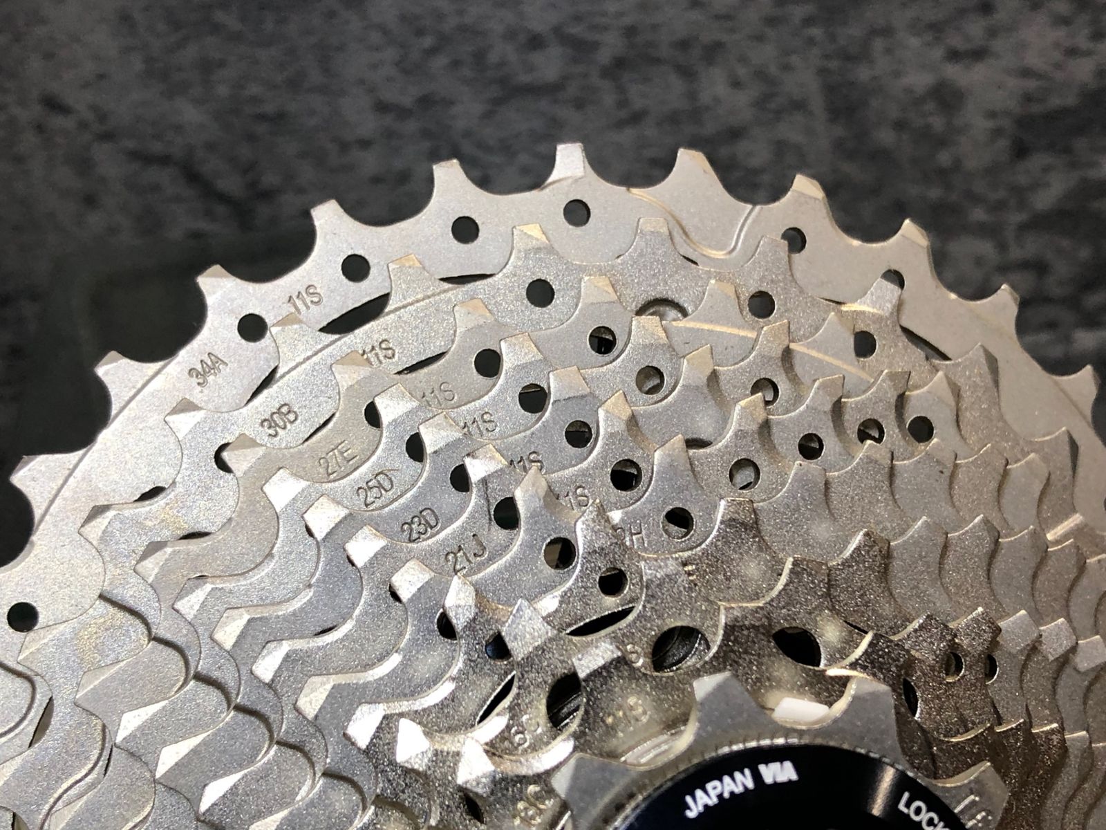 JS343 シマノ SHIMANO CS-HG800-11 スプロケット 11-34T 【公式通販】