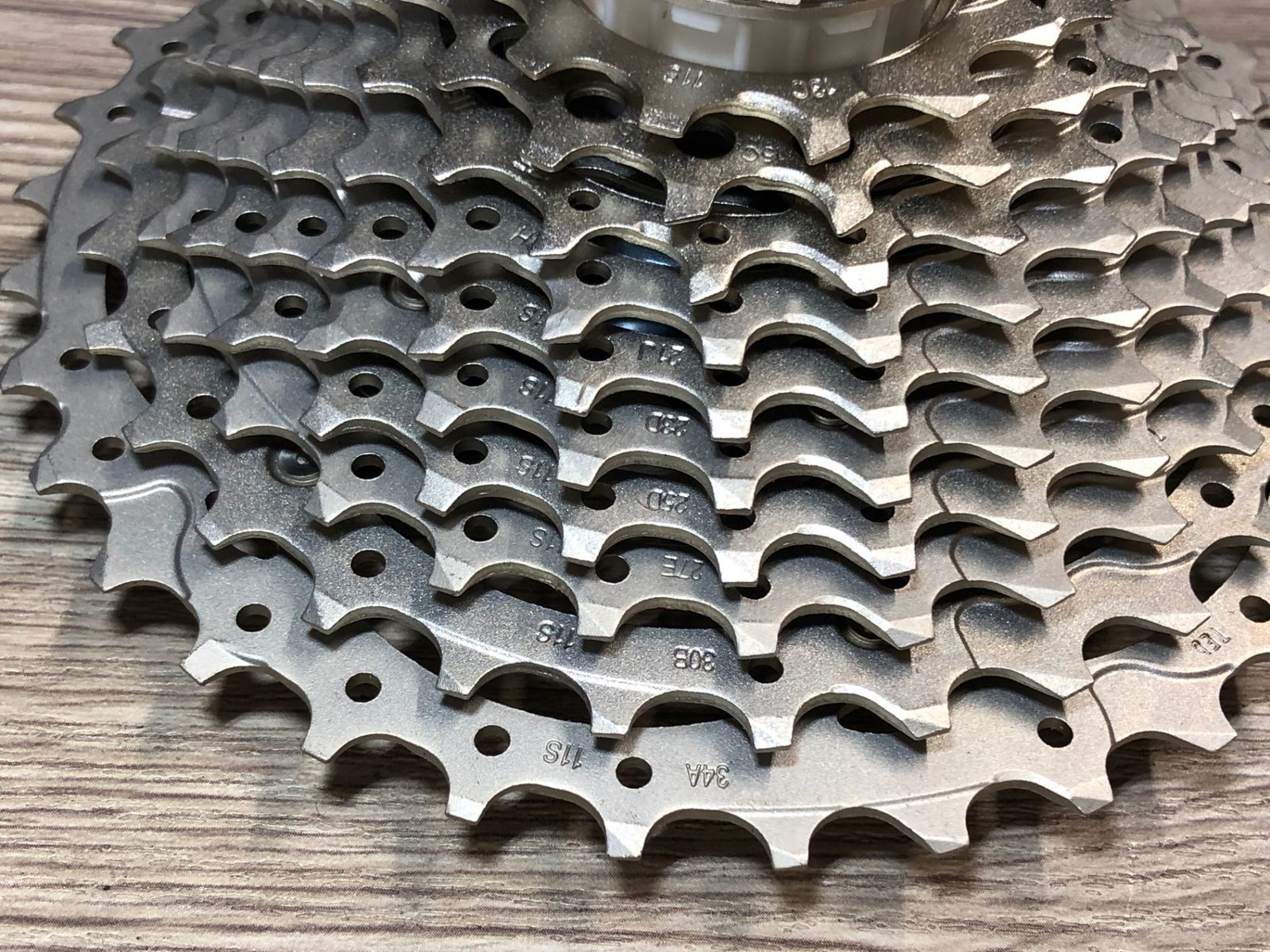 JS343 シマノ SHIMANO CS-HG800-11 スプロケット 11-34T 【公式通販】