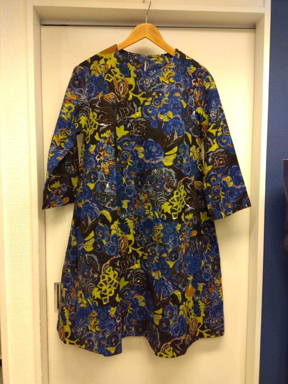 M 28 45 R ワンピース ブランド 華やか 綿100 しっかり生地