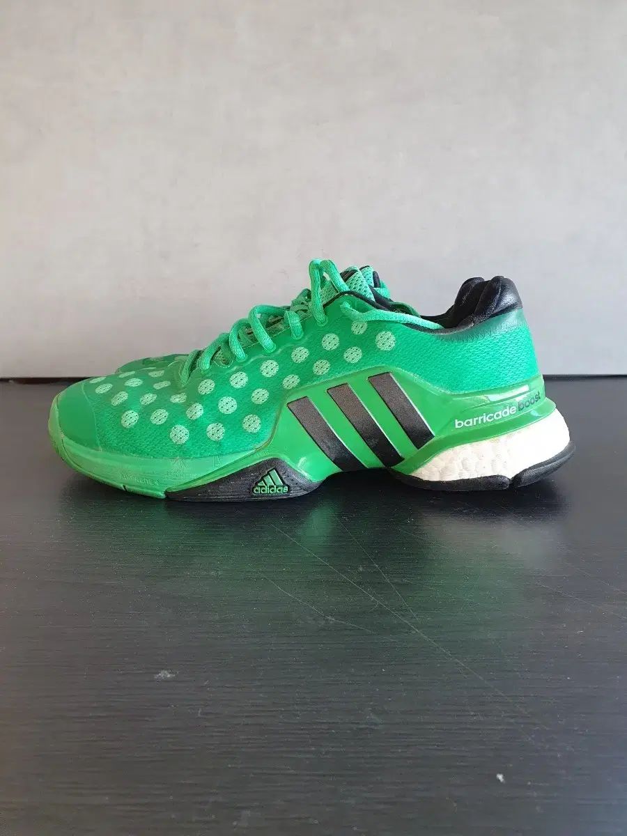 アディダス バリケード ブースター グリーン テニスシューズ 260